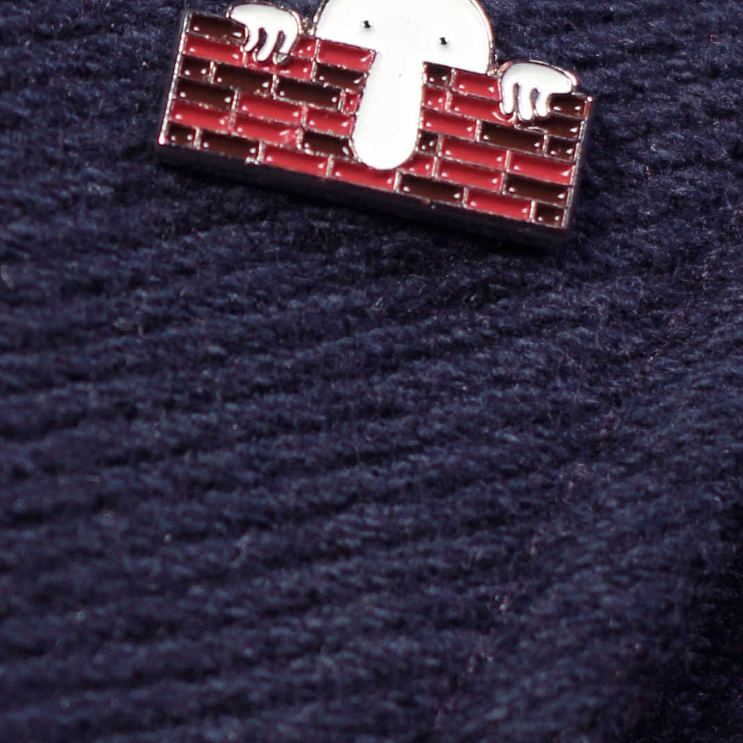 Unique enamel "Kilroy" lapel pin