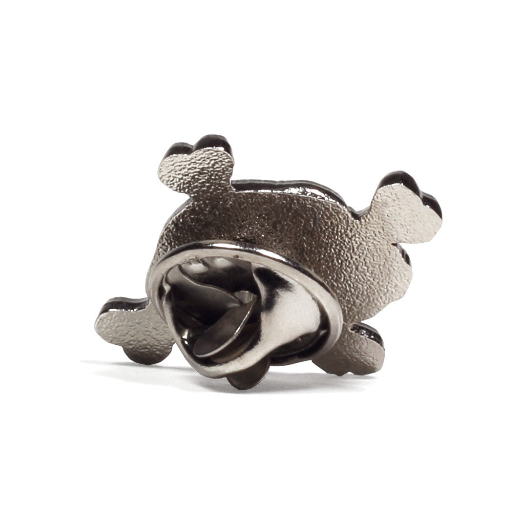 White skull enamel lapel pin