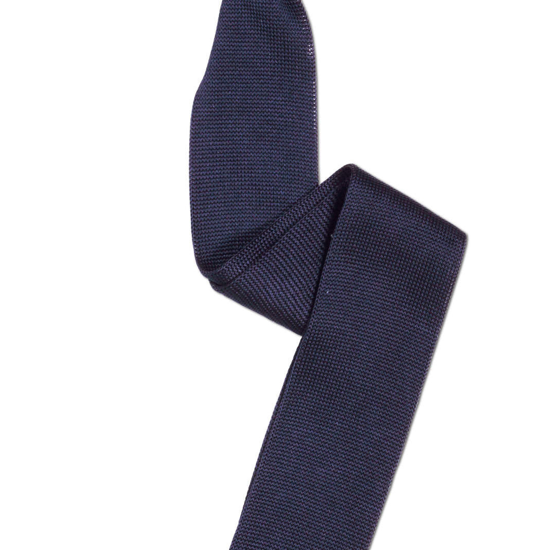 Dark blue knitted skinny silk tie 